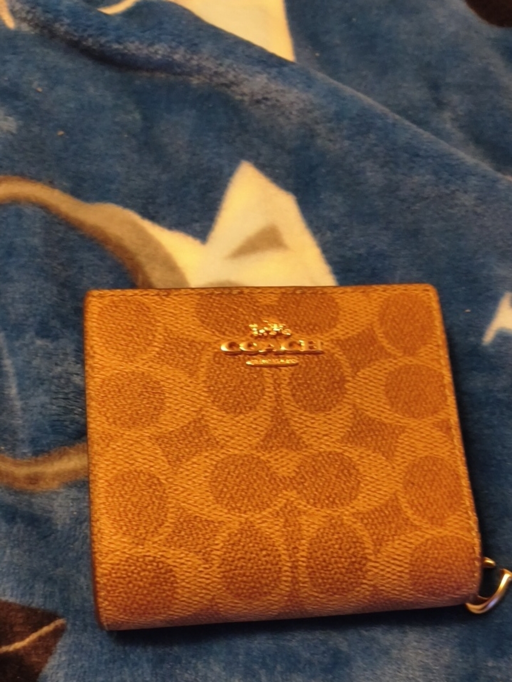 COACH Tan Signature Compact Card Case with Gold Logo